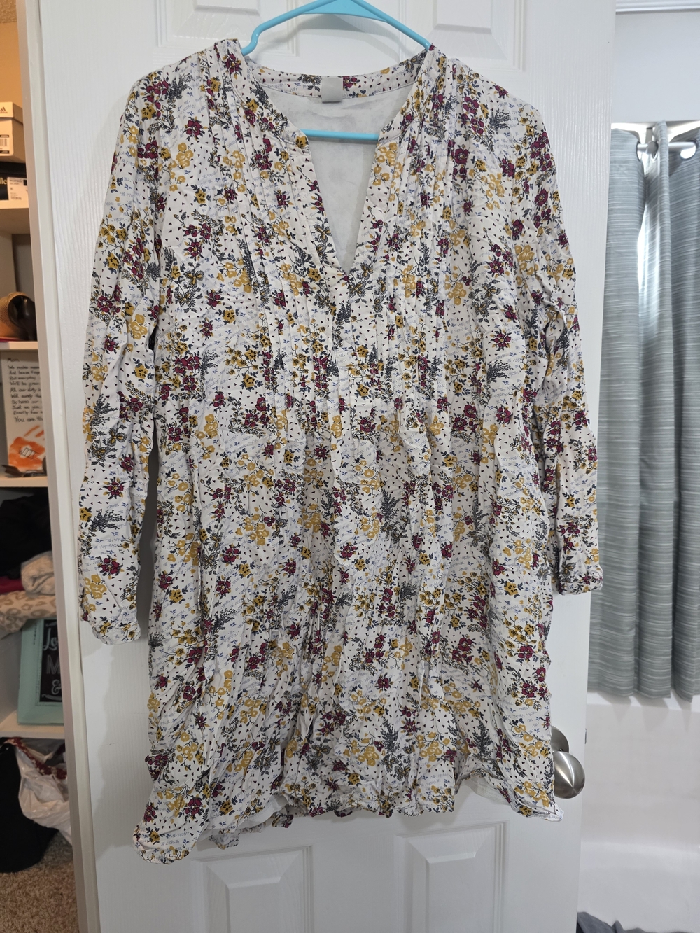 Old Navy White Floral Long-Sleeve V-Neck Tunic Dress with Mustard and Burgundy